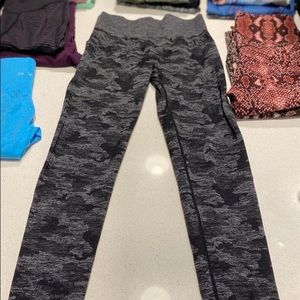 New gymshark camo leggings never worn